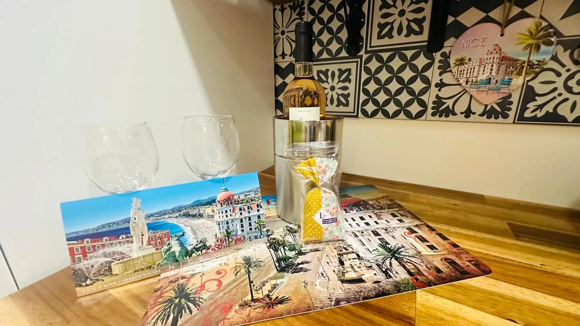 Amber Apartment Nice - Central Highlights And Beach France